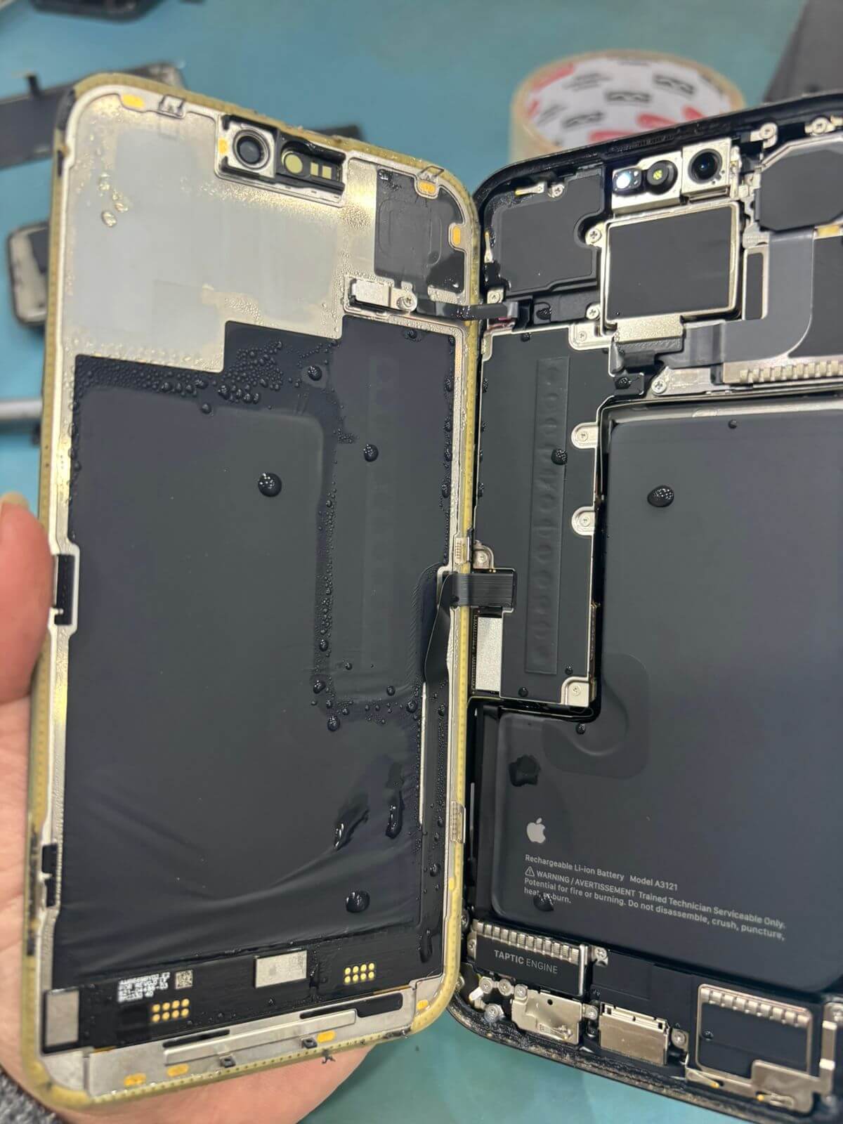 iphone-caiu-na-agua-em-sorocaba